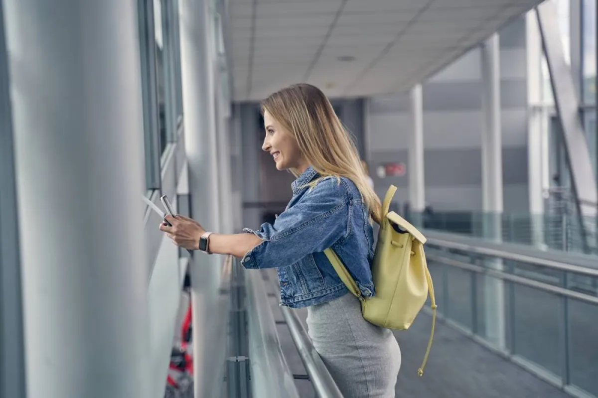 ارتداء الملابس المريحة والمناسبة للرحلة