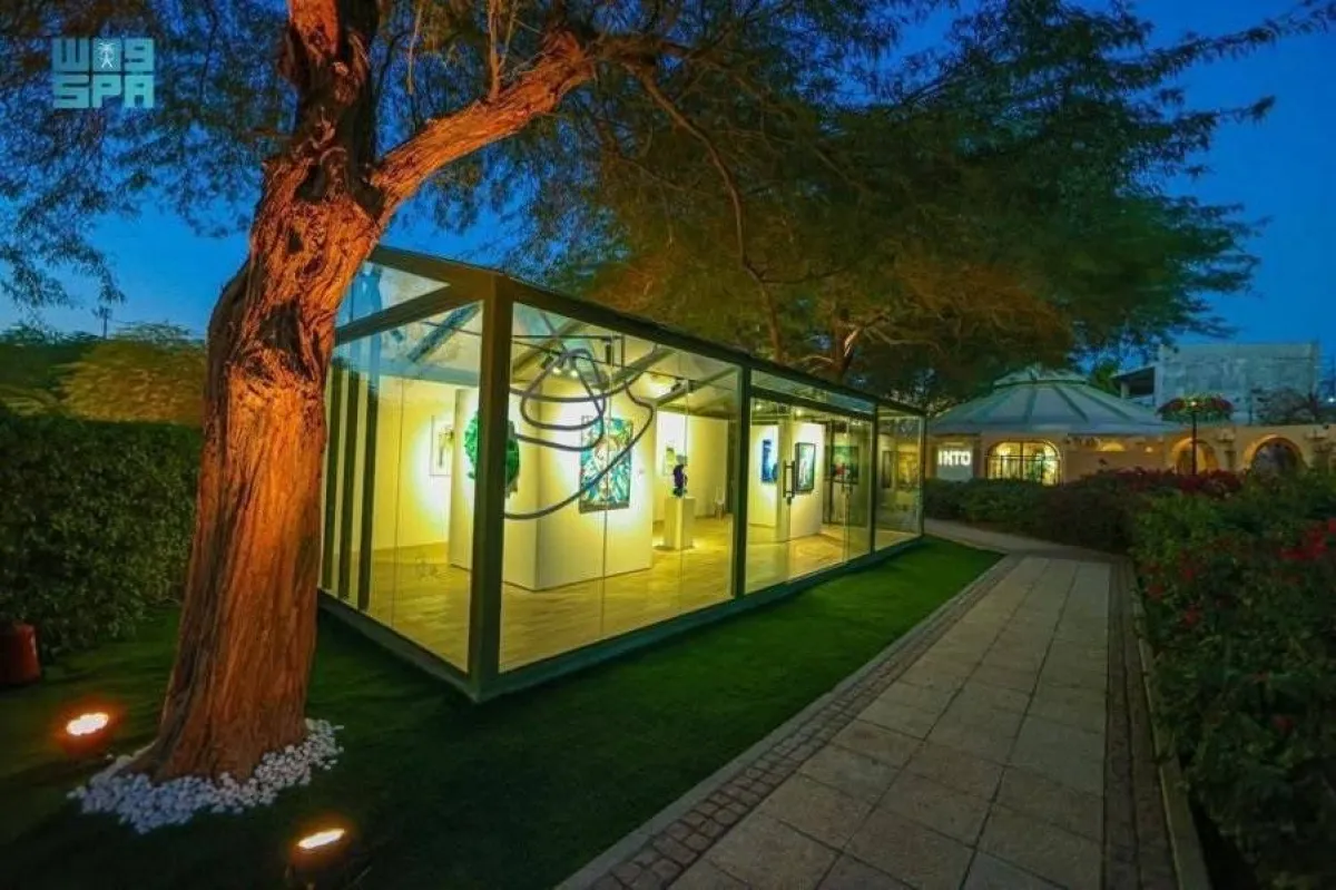 معرض فني بمنطقة ذا جروفر - الصورة من واس