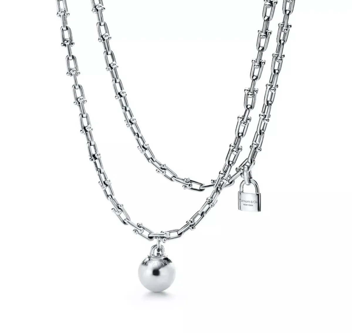 قلادة التفاف من تيفاني آند كو Tiffany & co