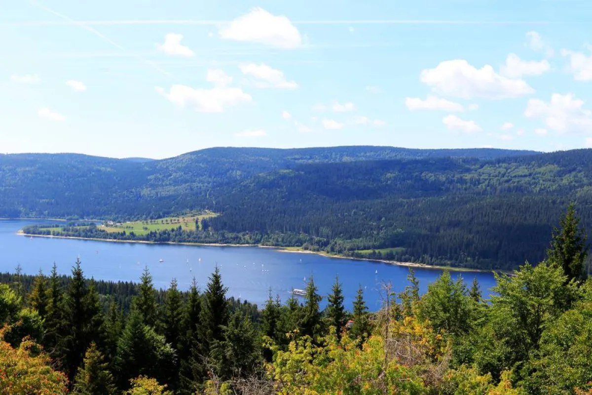 بحيرة شلوشسي 