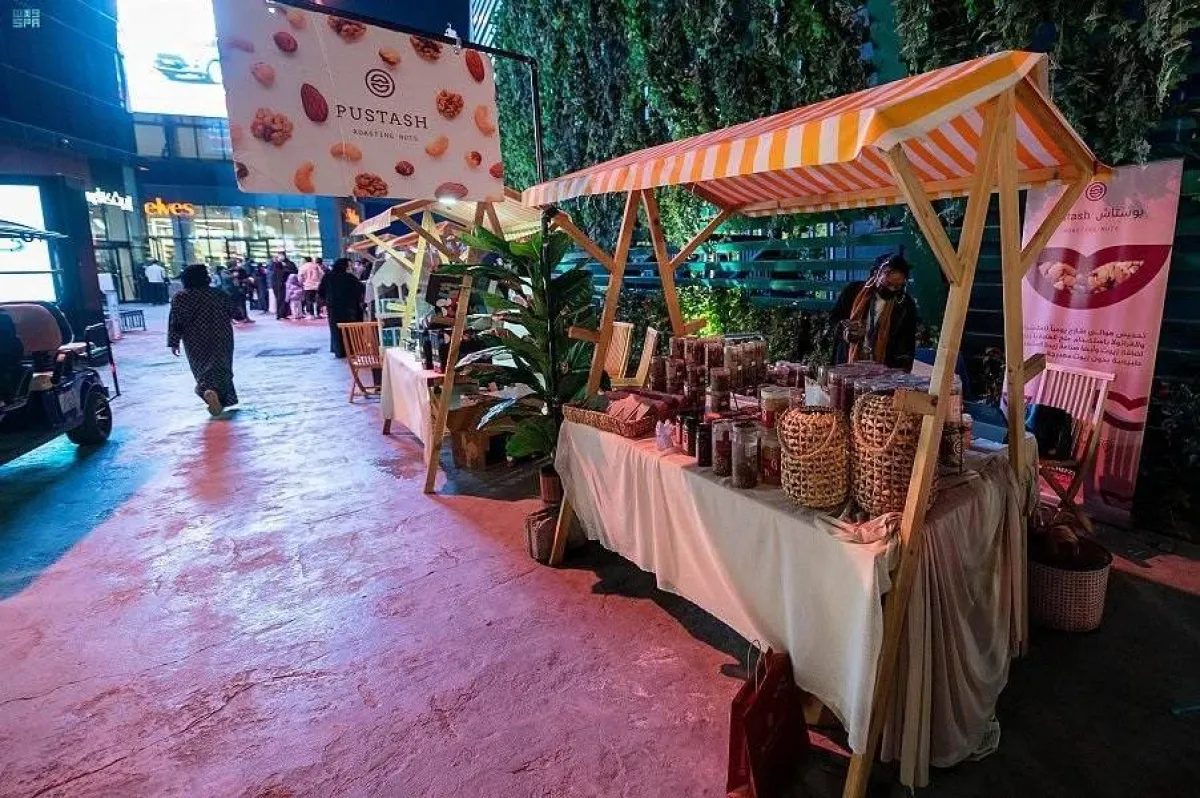 سوق الأحد في بوليفارد رياض سيتي ضمن موسم الرياض - الصورة من واس