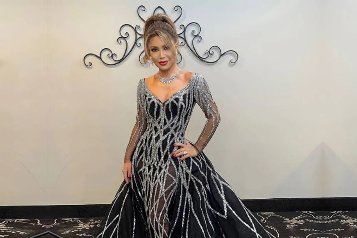 إطلالات النجمات في استقبال العام الجديد