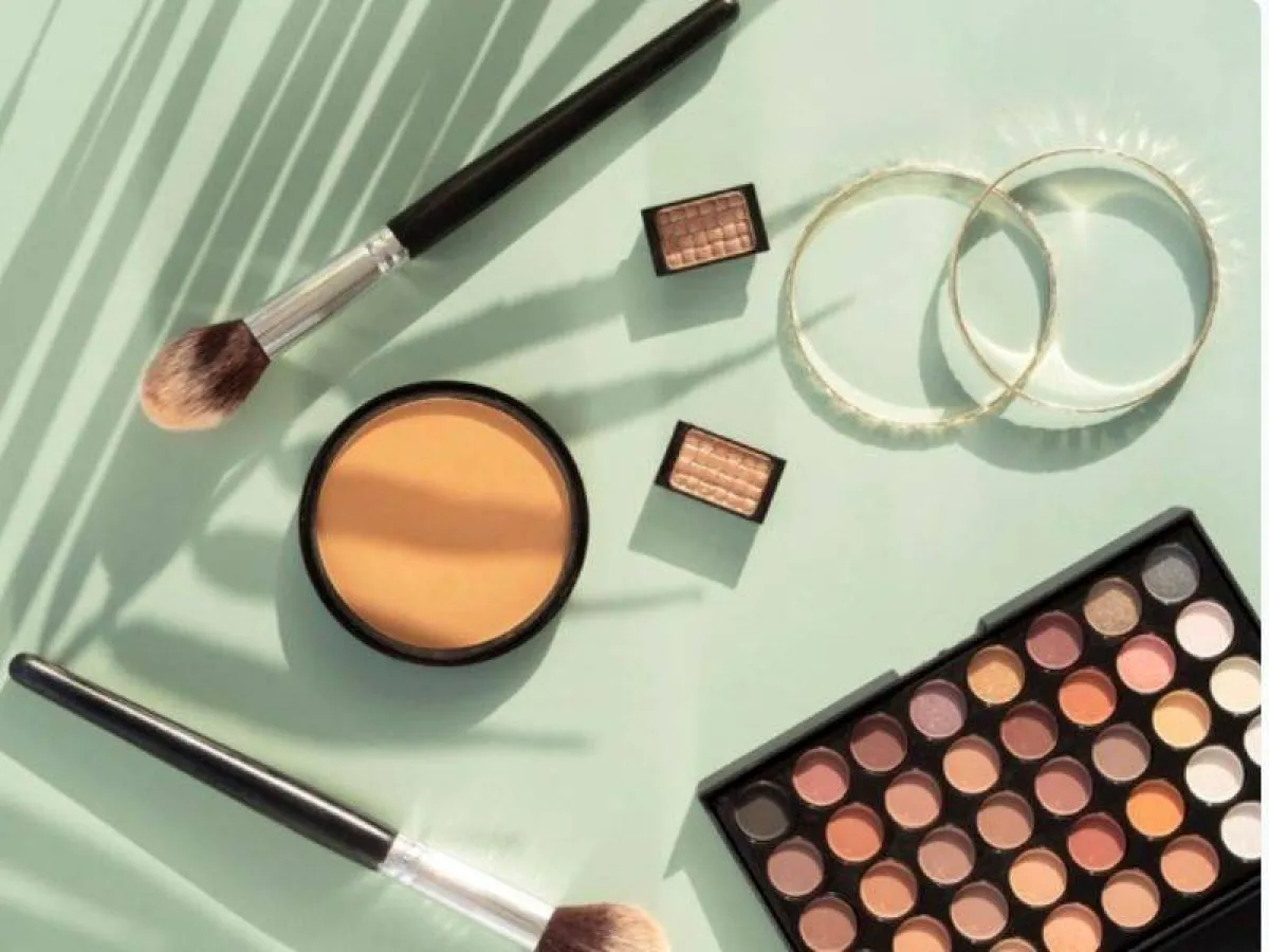 مستحضرات تجميل للعروس