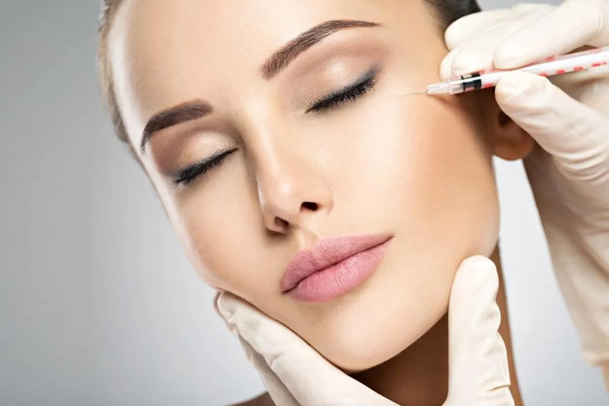 ما هو العمر المناسب للحصول على البوتكس؟