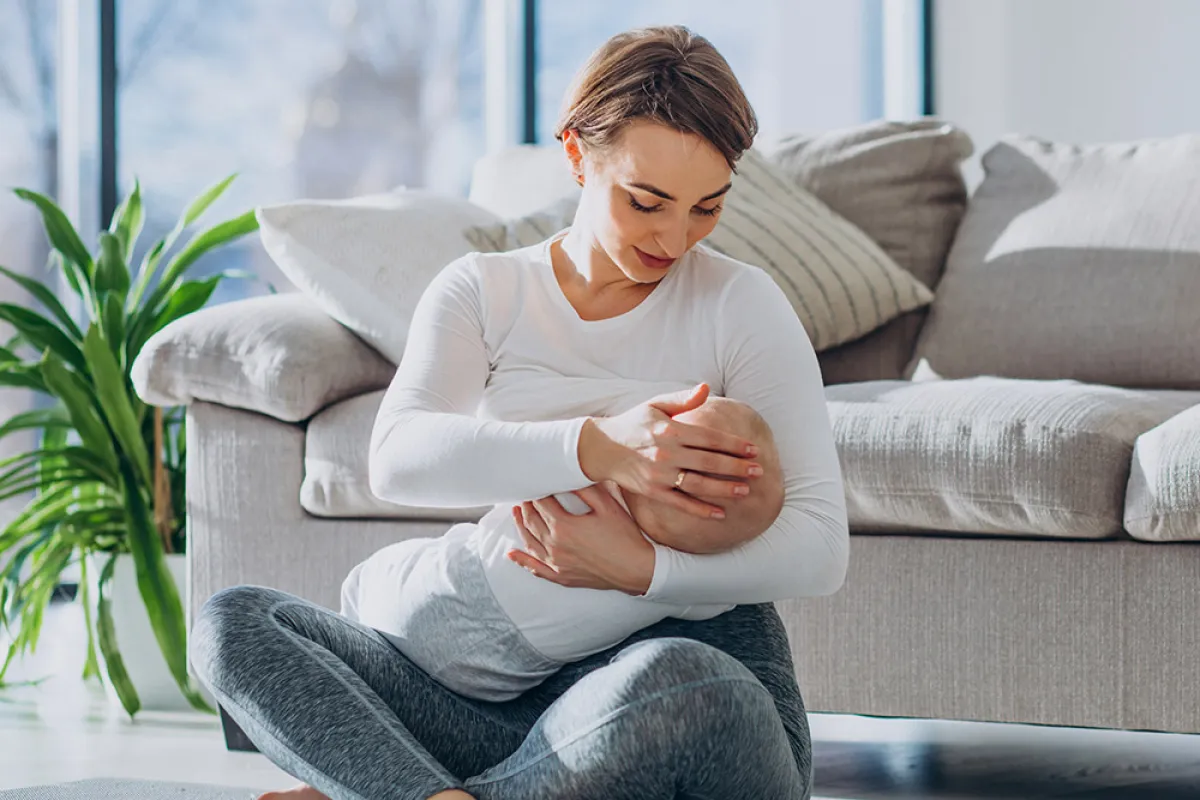 الرضاعة الطبيعية في أوقات 19 COVID .. هل أقوم بها؟