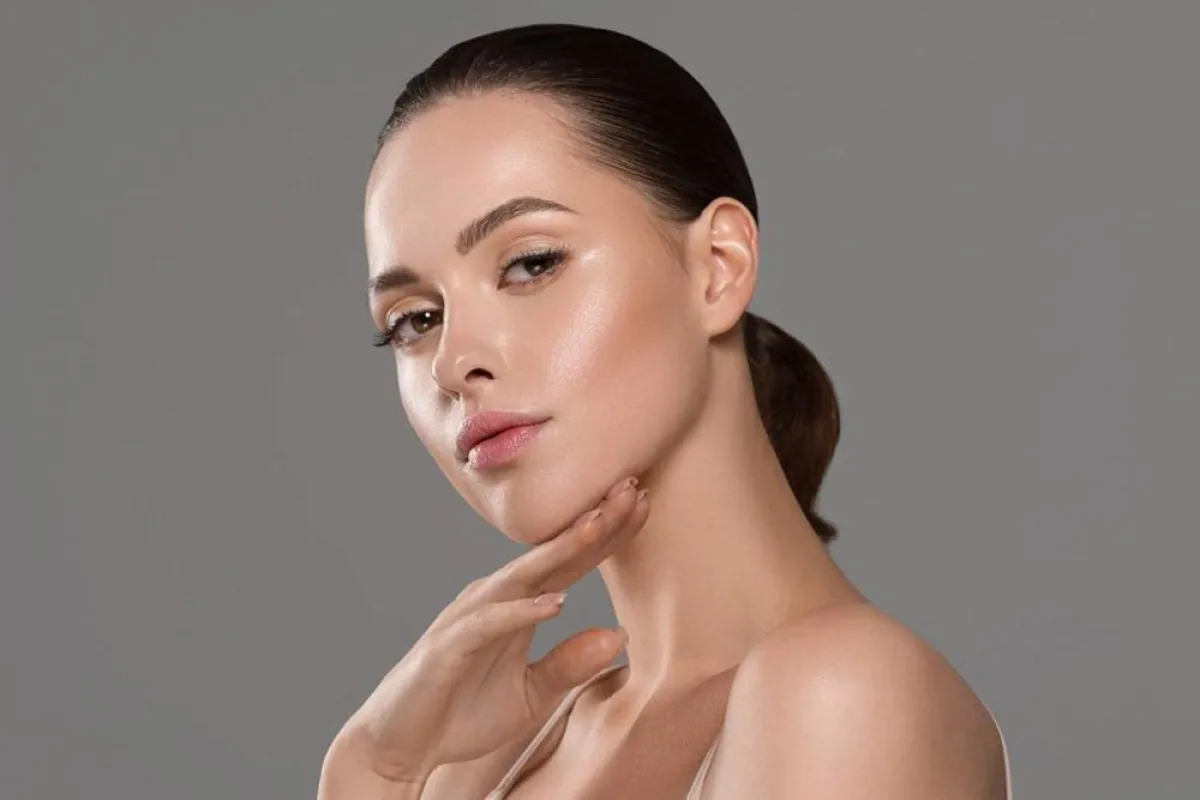 علاج الثيرابي لشد الوجه