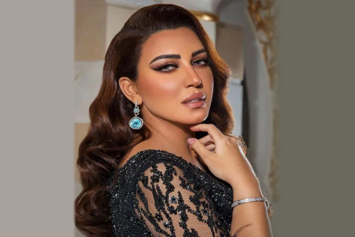 مكياج للسهرة من اسماء المنور