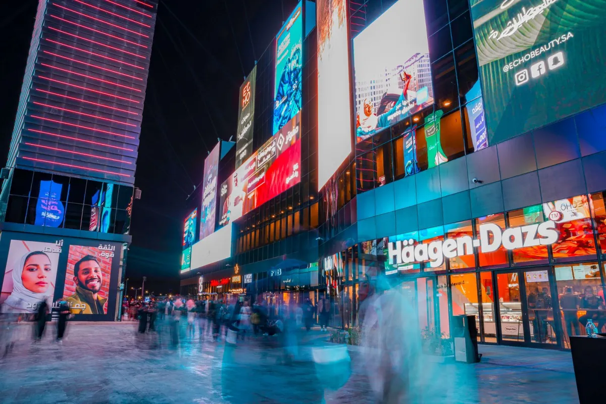 «تقويم الفعاليات والمواسم» يُبرز الوجهات السياحية السعودية للعالم