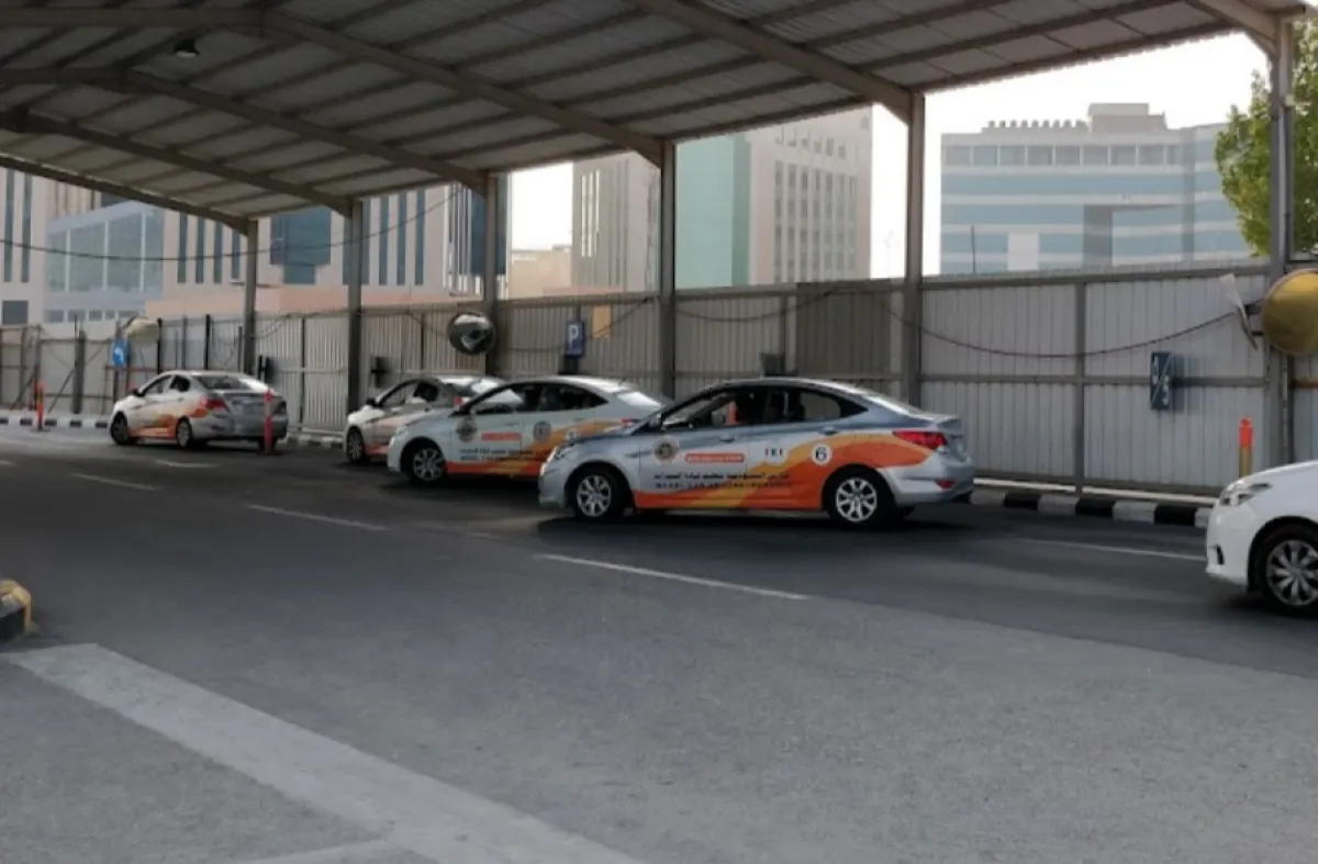 المدرسة النموذجية لتعليم قيادة السيارات في الخبر