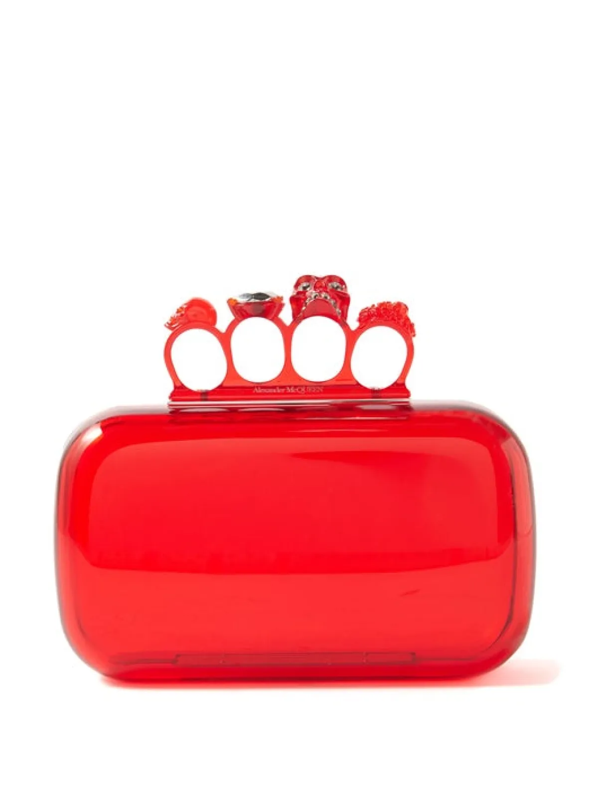 حقائب باللون الأحمر ليوم الحب