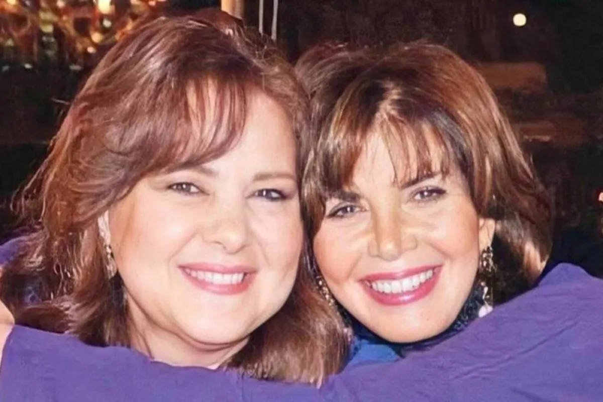 ميرفت أمين ودلال عبد العزيز - الصورة من حساب منة حسين فهمي على انستغرام