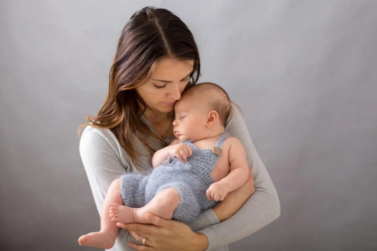 حب الرضيع وتعلقه بالأم
