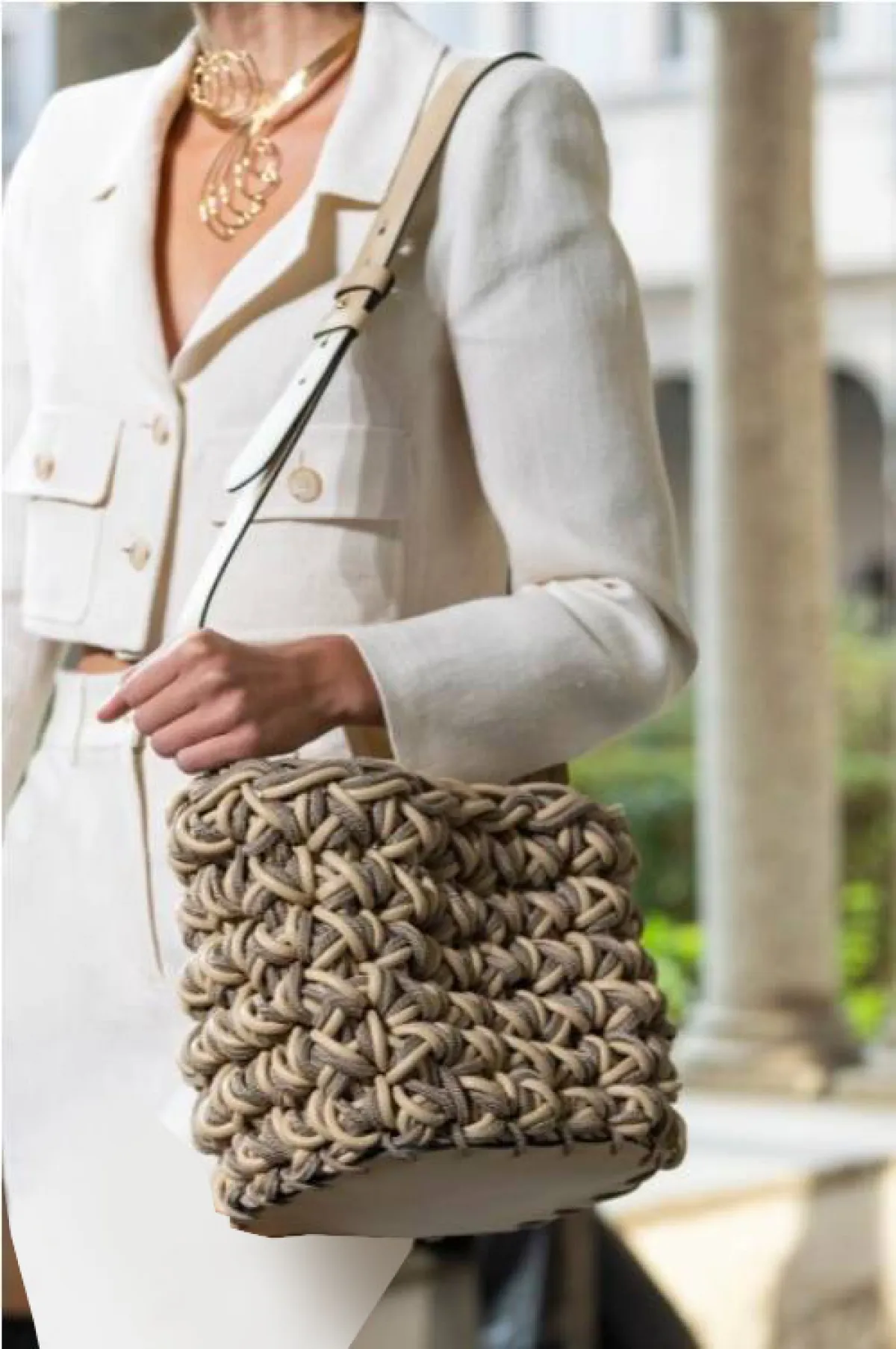 حقيبة القش من ألبرتا فيرريتتي Alberta Ferretti