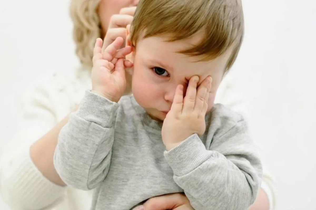 أسباب ألم البطن المتكرر عند الأطفال