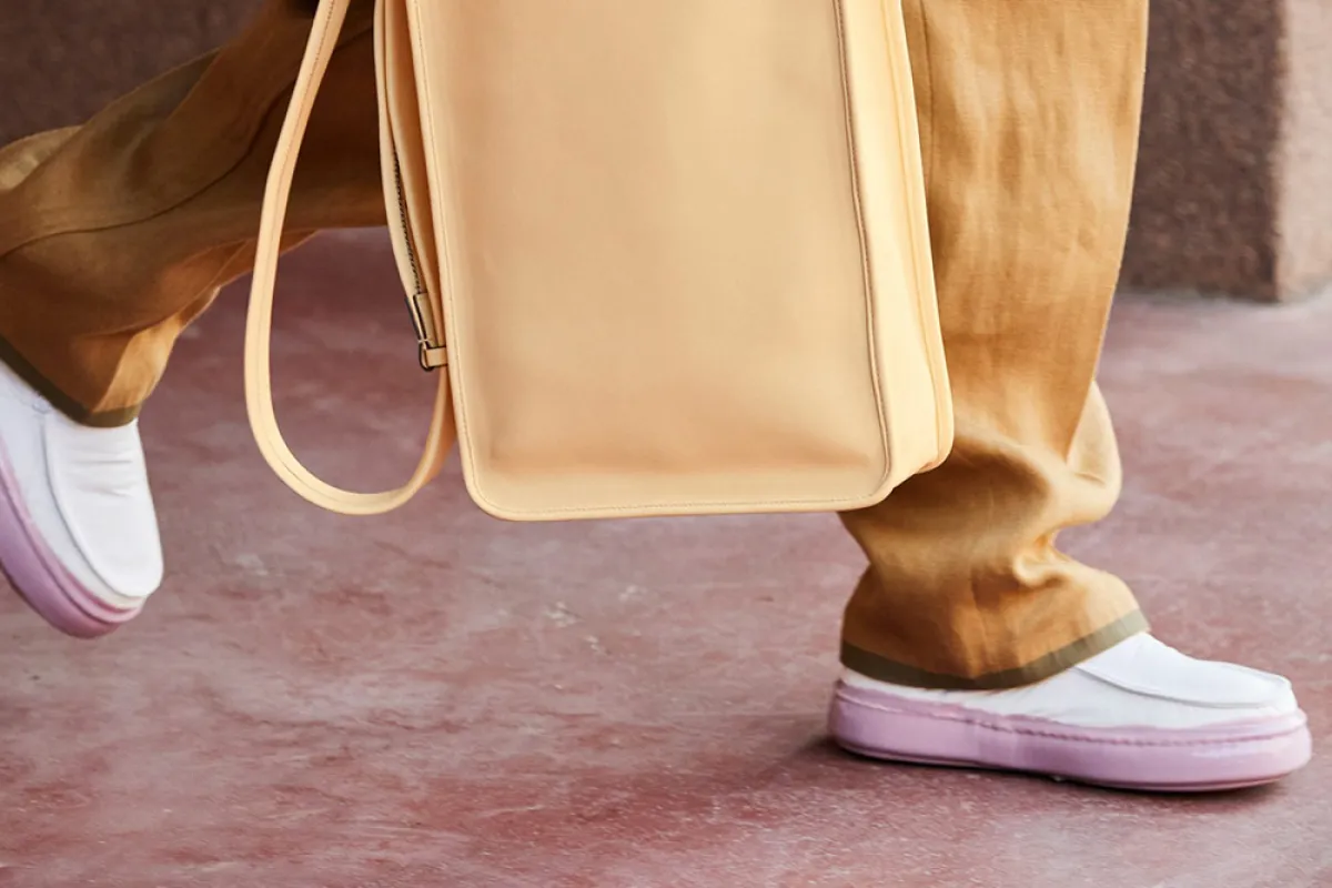 حذاء رياضي باللون الأبيض من إيمينيغيلدو زيغنا  Emmenegilda Zegna