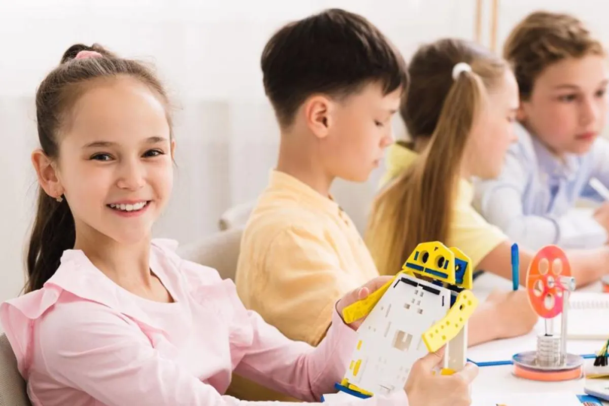 ماذا تعرفين عن اليوم العالمي للفتاة في مجال العلوم؟