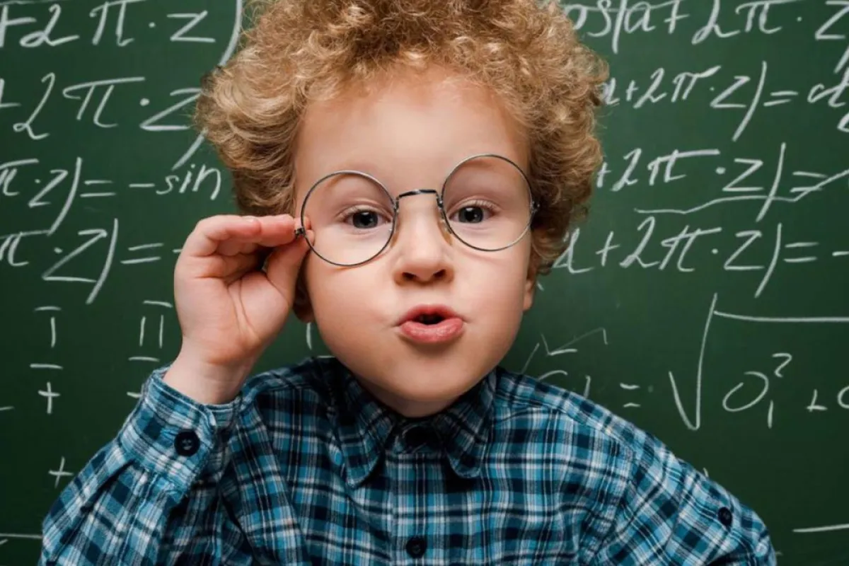 أطعمة تجعل طفلك ذكياً