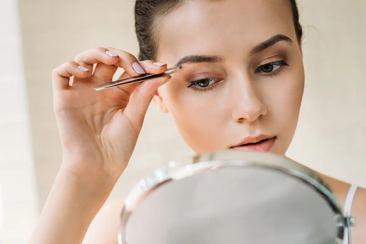 أحدث رسمات حواجب لشتاء 2022