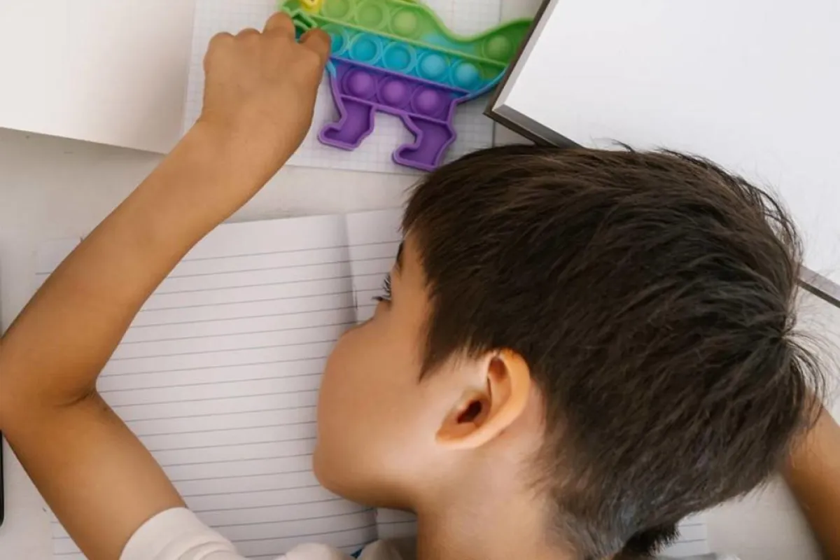 هل يشفى الطفل من طيف التوحد؟