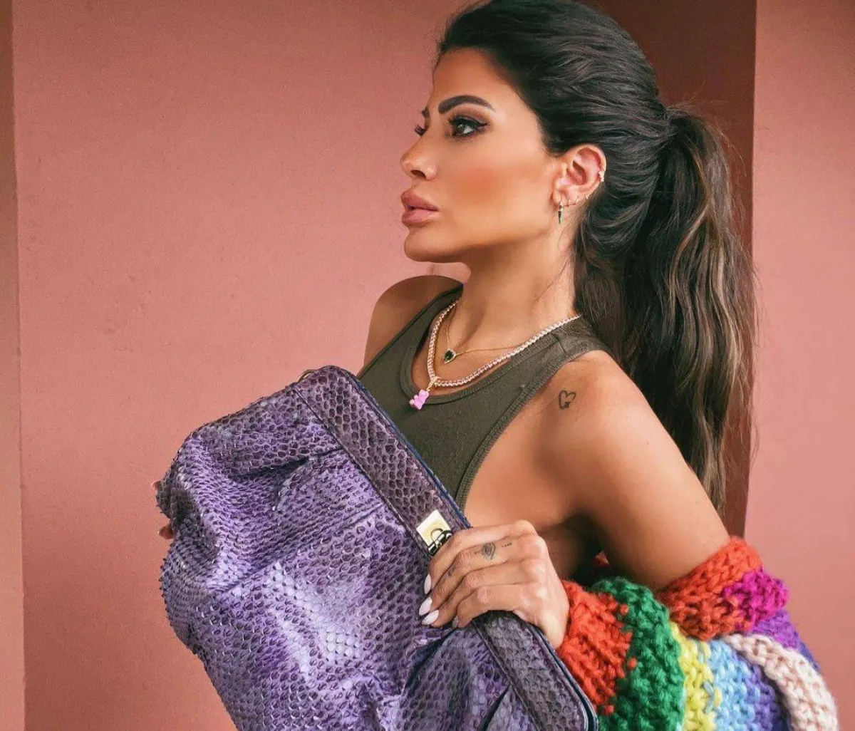 تسريحة ذيل الحصان