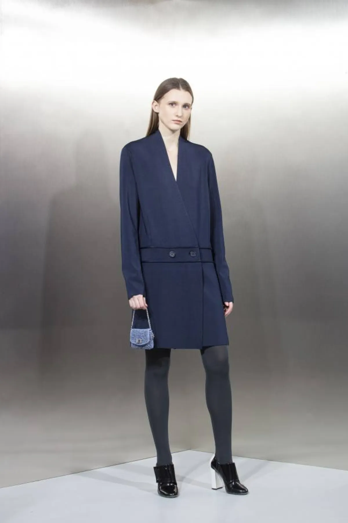 فستان باللون الكُحلي من  أنتبريما Anteprima 