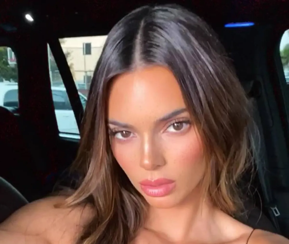 أجمل تسريحات شعر كيندال جينر