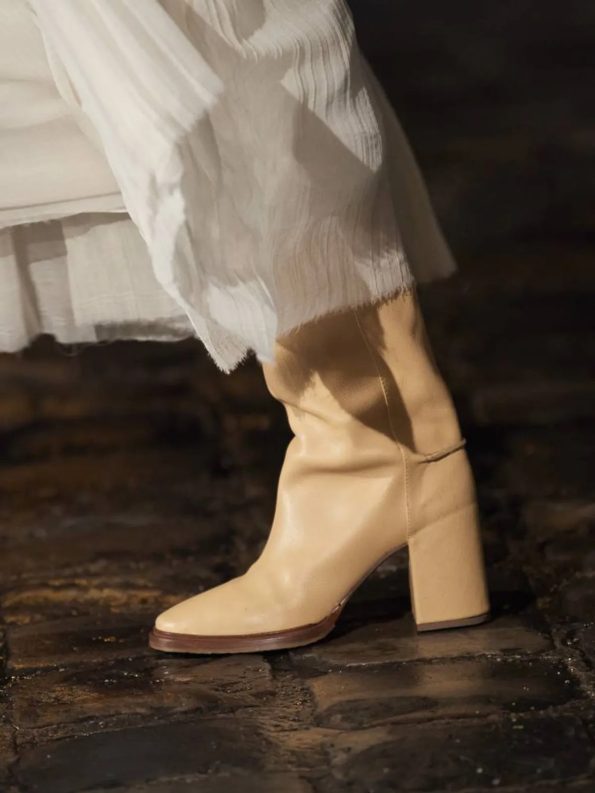 بوت بيج طويل من كلوي Chloé  