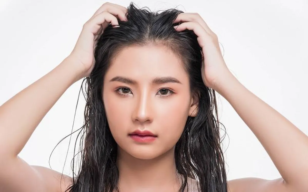 عناية بالشعر