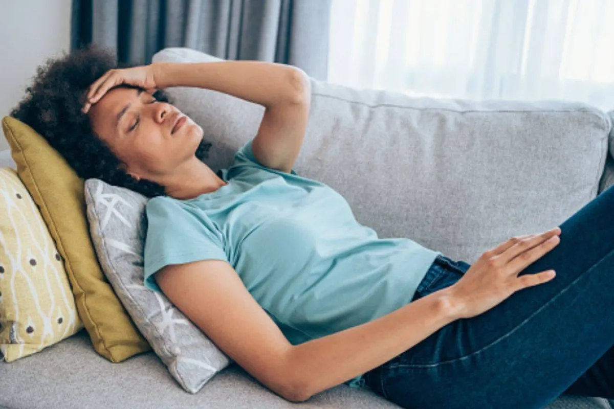 رؤية الميت مريضاً