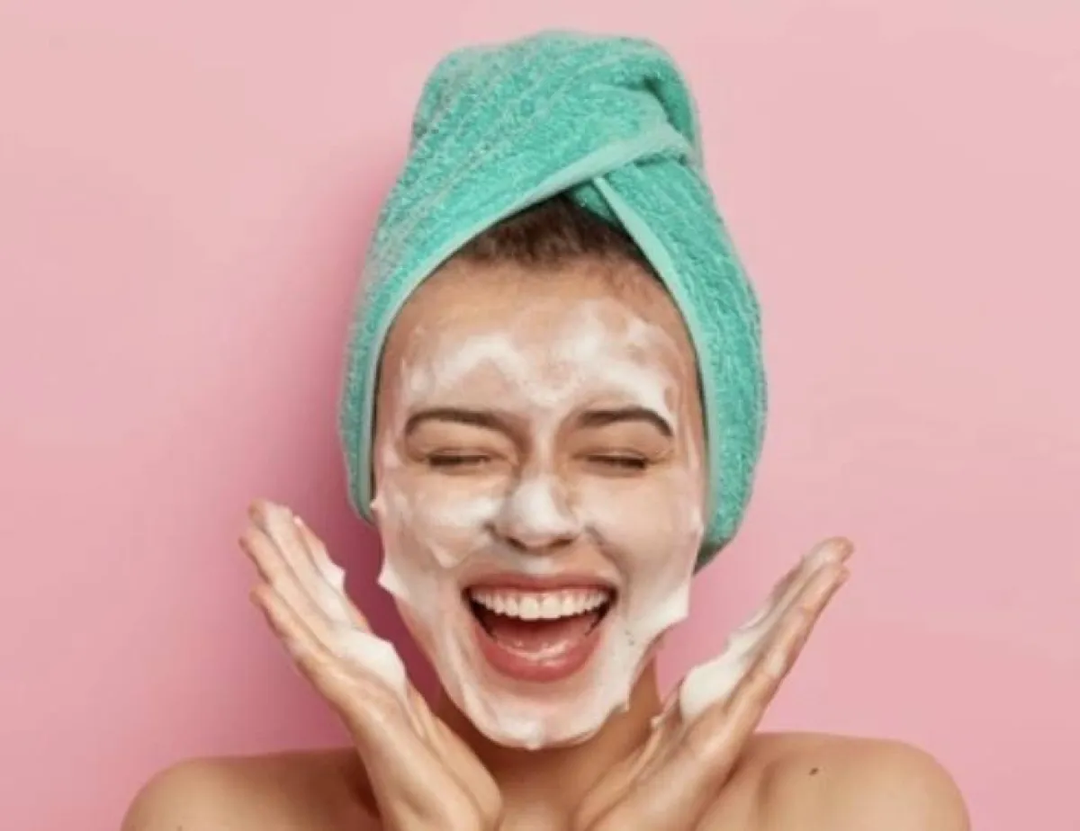 استخدام الصابون على الوجه