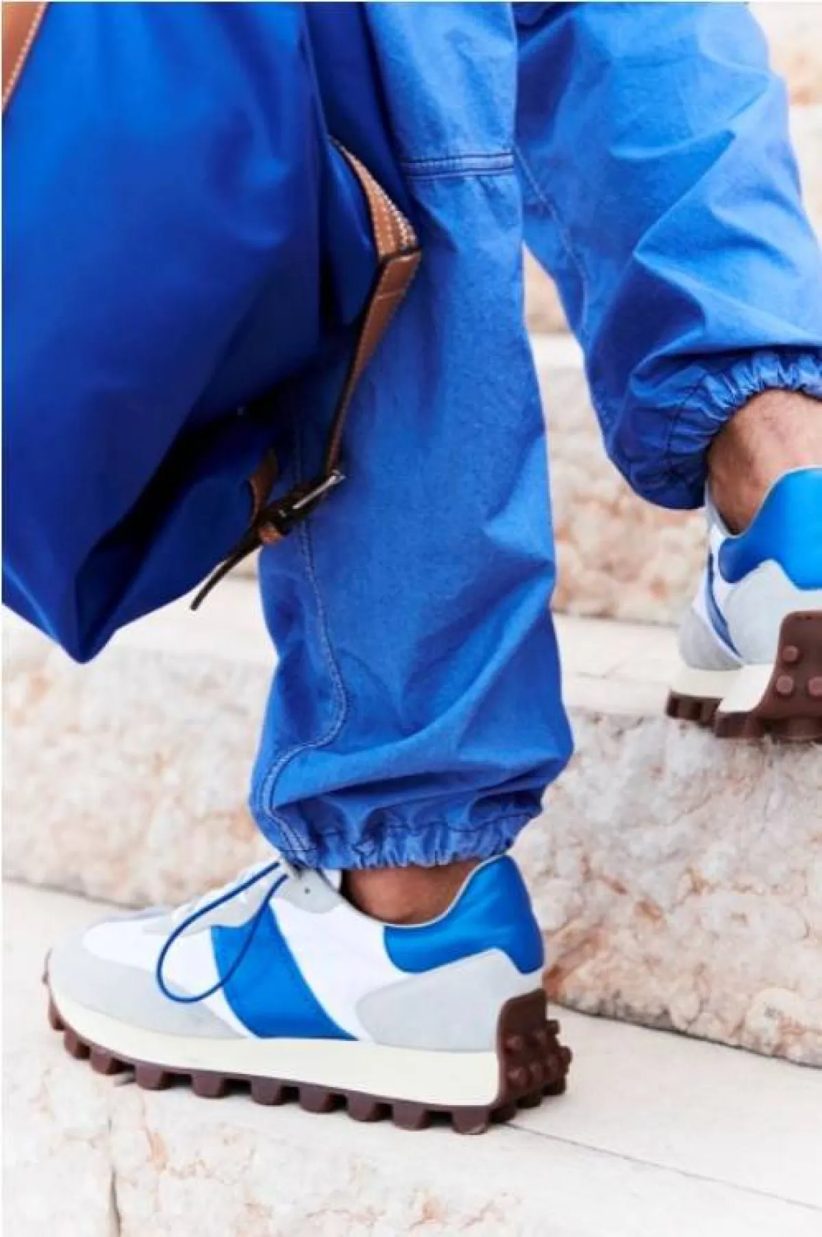 حذاء رياضي جذاب  من علامة تودز Tod's