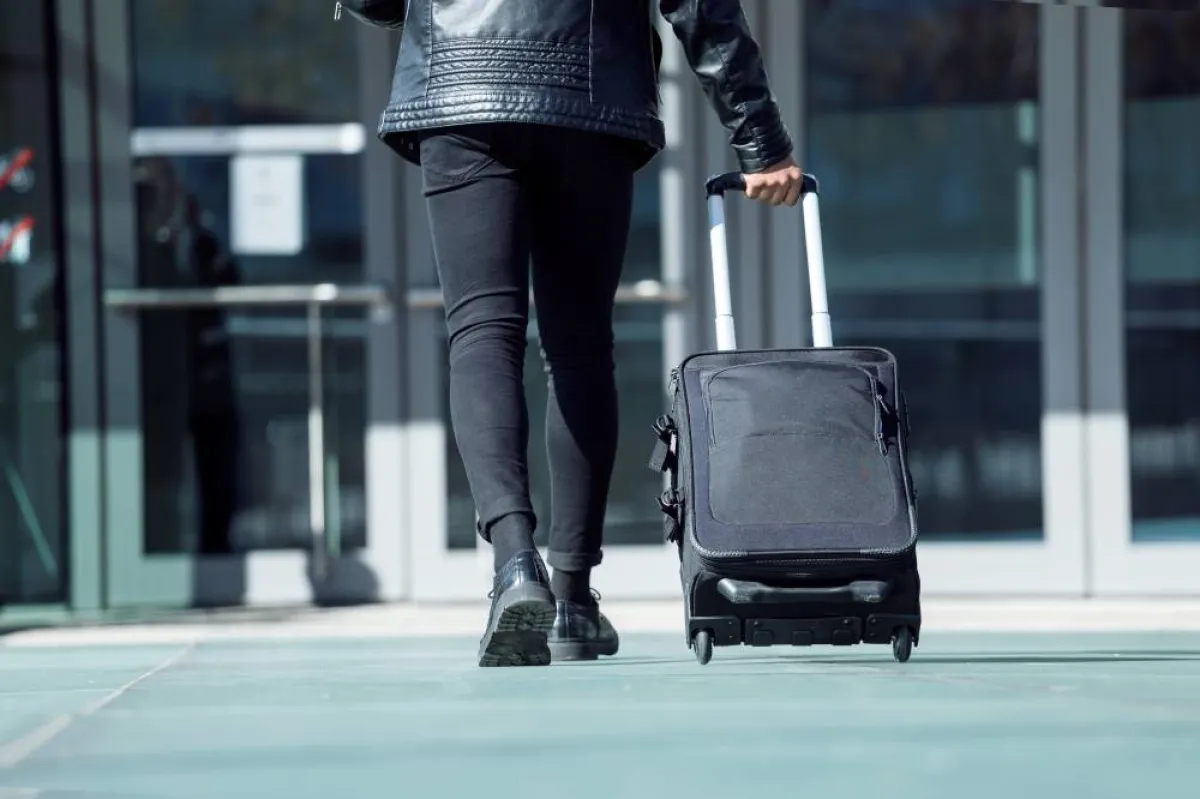 حقيبة السفر الخفيفة وسهلة الحمل