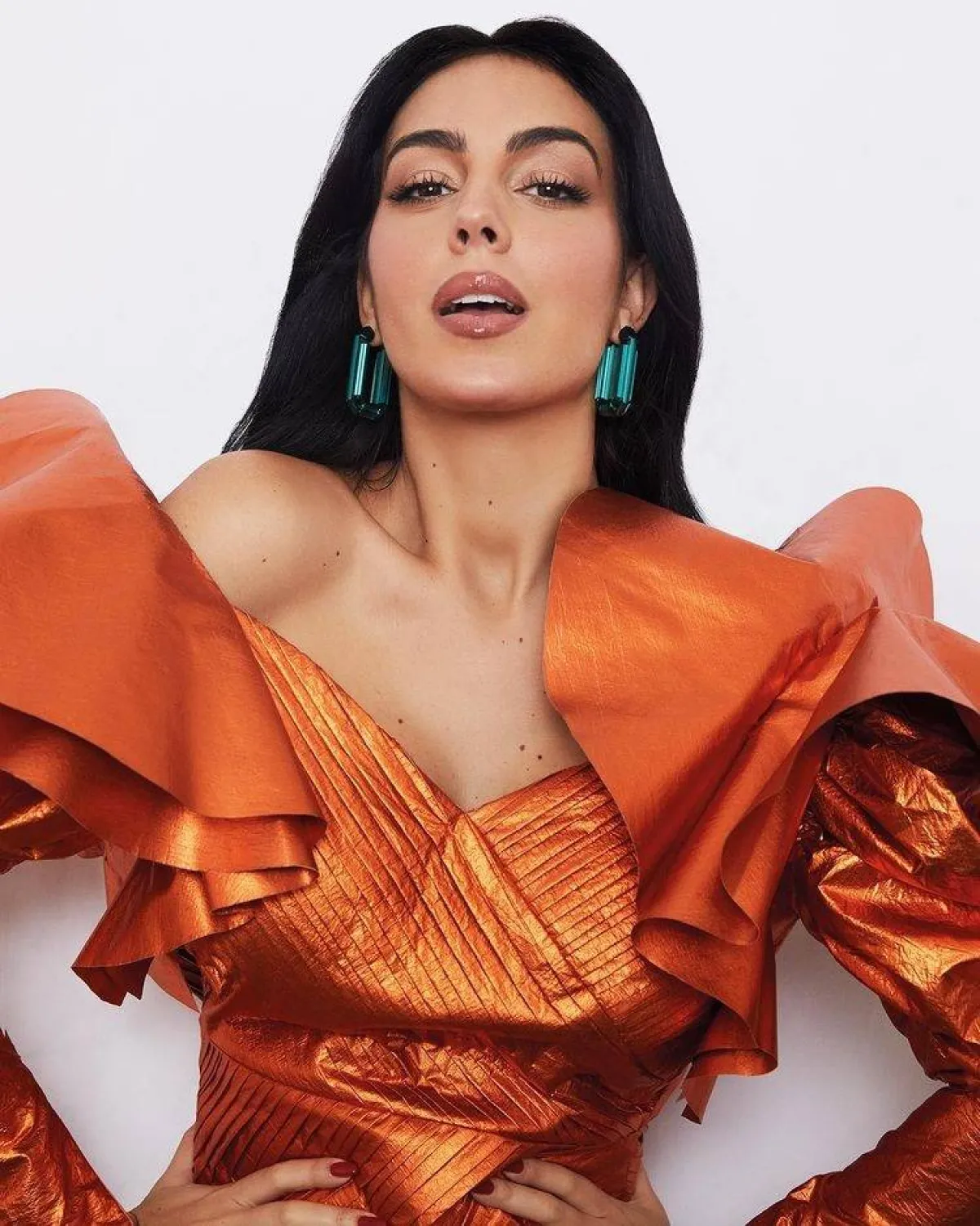 الصورة من حساب جورجينا رودريغيز على انستغرام