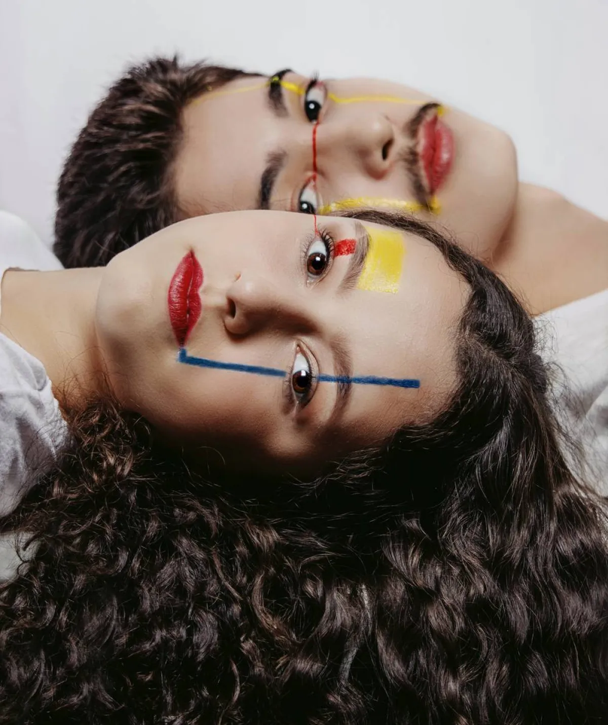 طرق اكتشاف كذب الأصدقاء