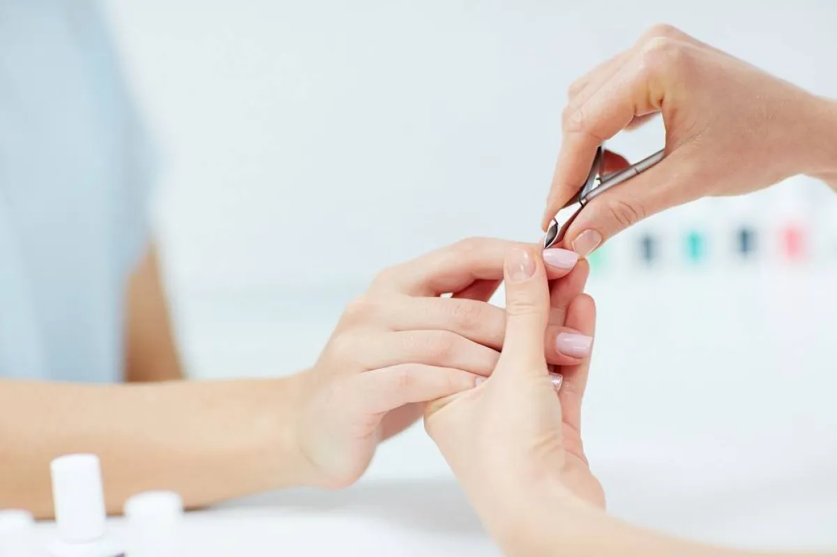 طرق العناية بالأظافر