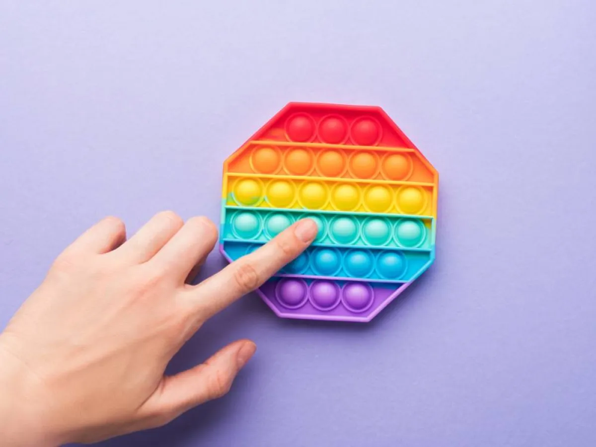 صورة للعبة تساعد على ضبط سلوك الطفل