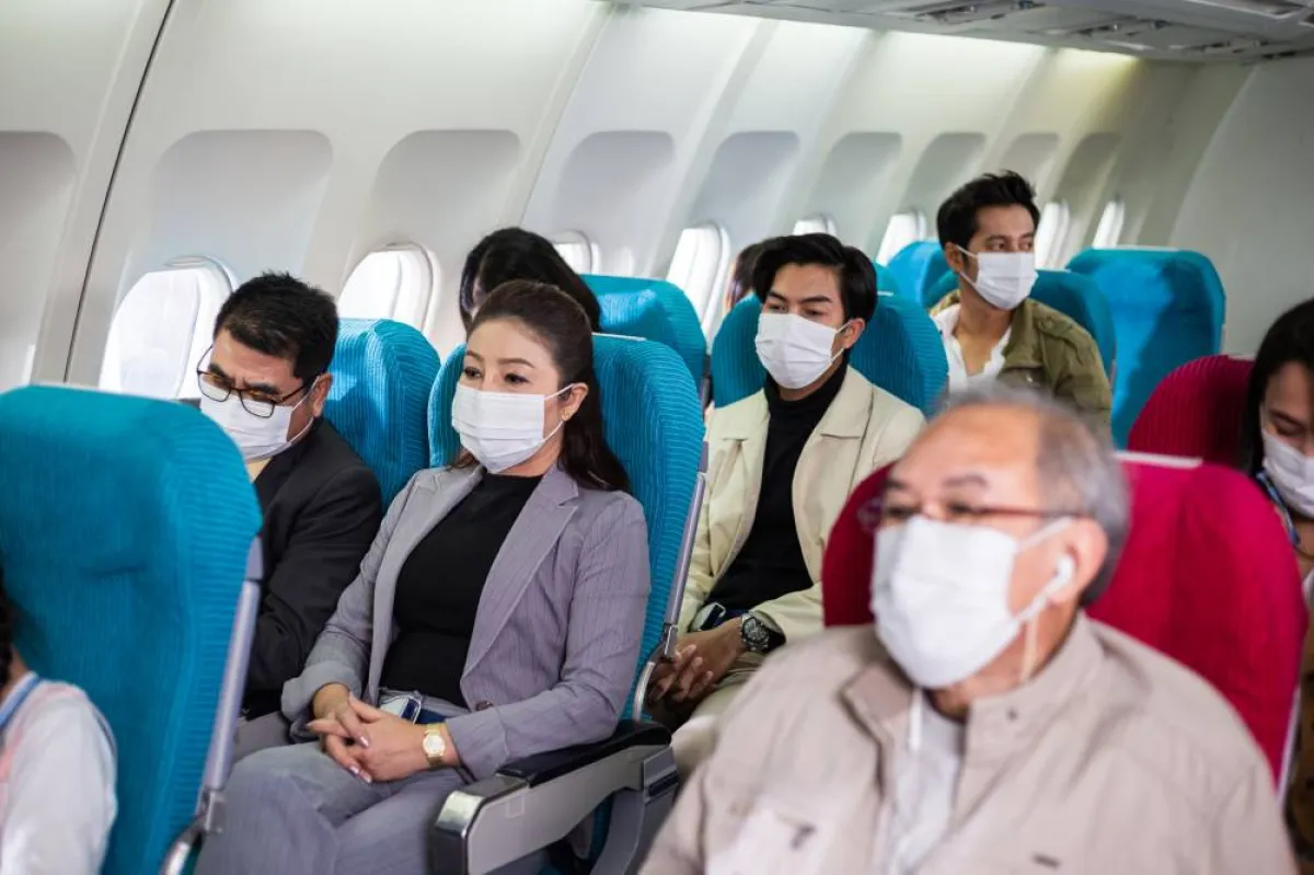 الجلوس بجوار النافذة