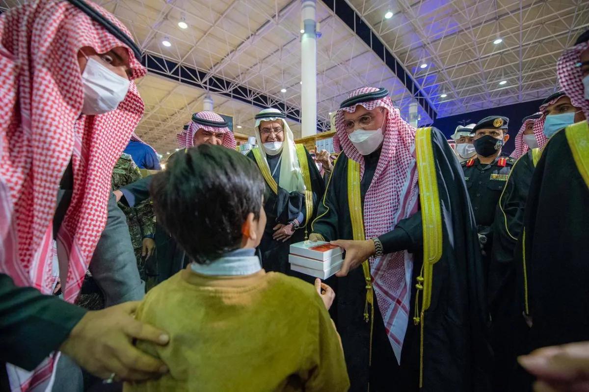 أمير منطقة القصيم يزور مهرجان الكليجا الثالث عشر - الصورة من حساب إمارة منطقة القصيم على تويتر