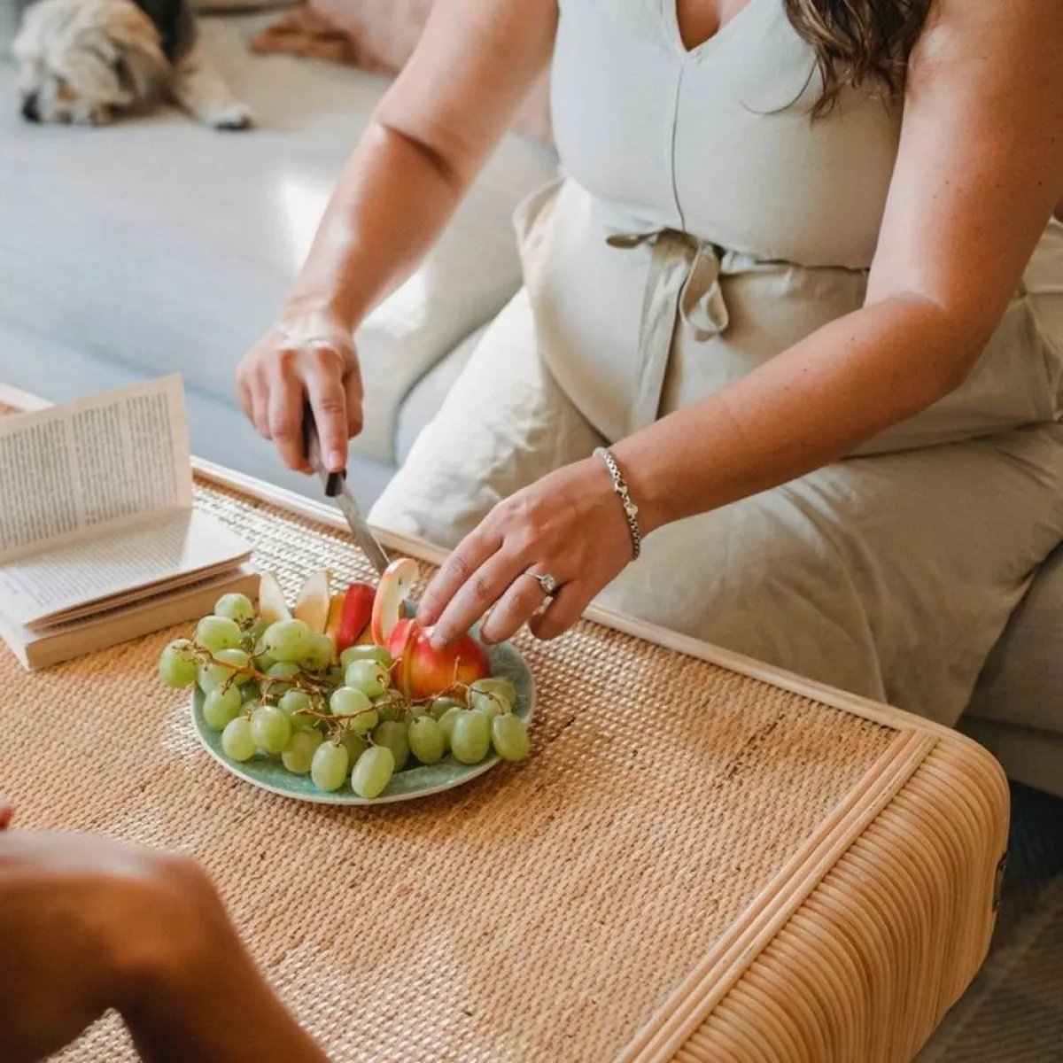 صورة لحامل تقطع الفاكهة