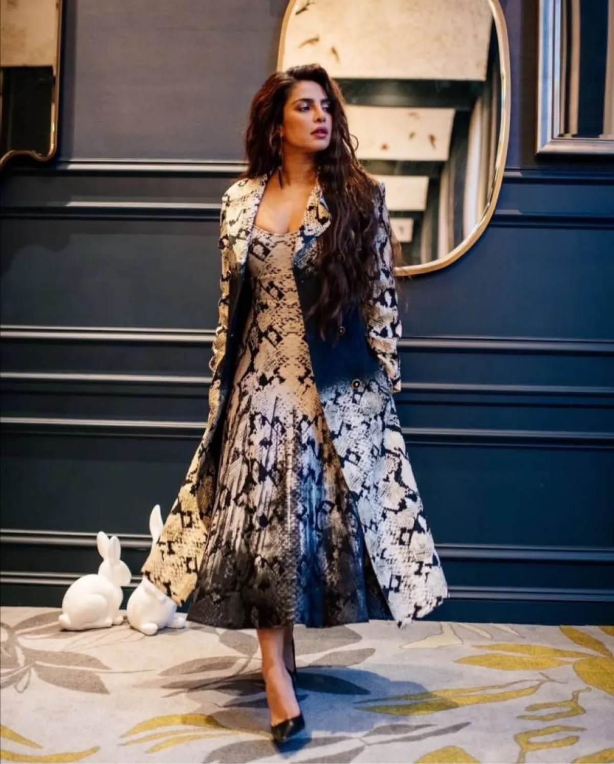 إطلالات شتوية من بريانكا شوبرا