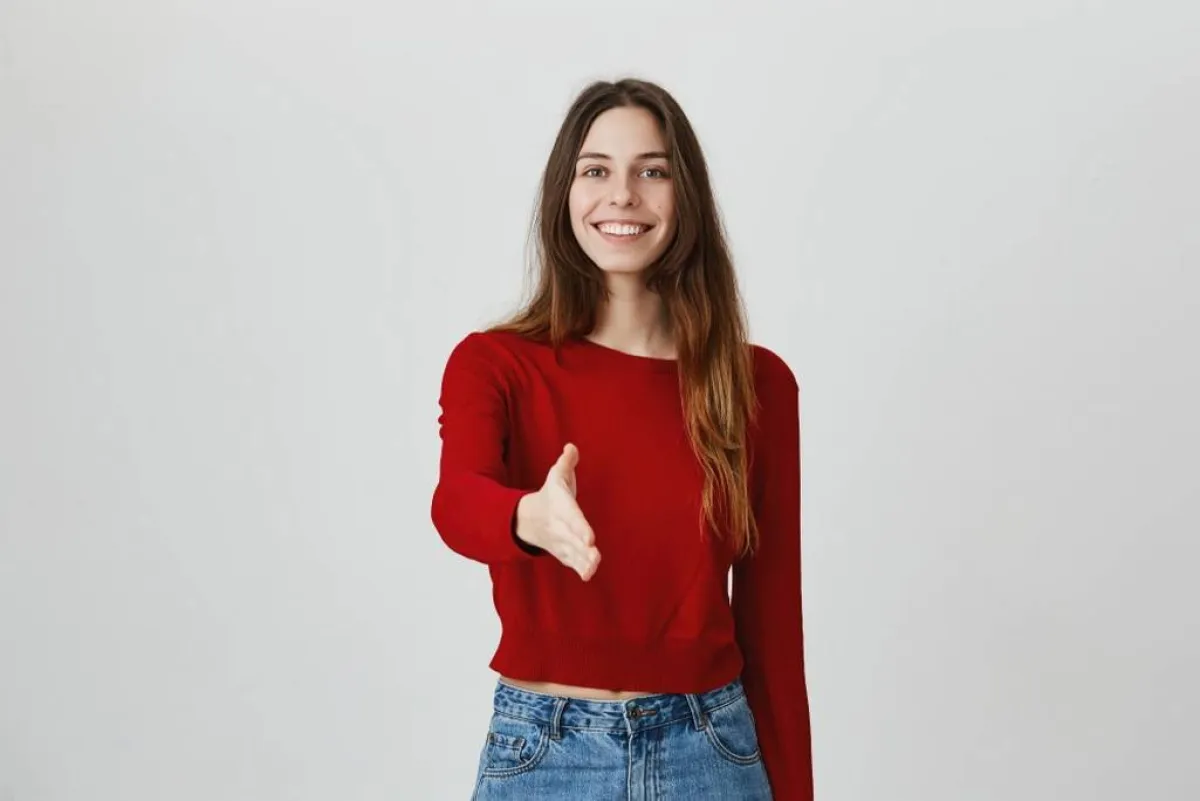  قواعد في إتيكيت التعارف الأول