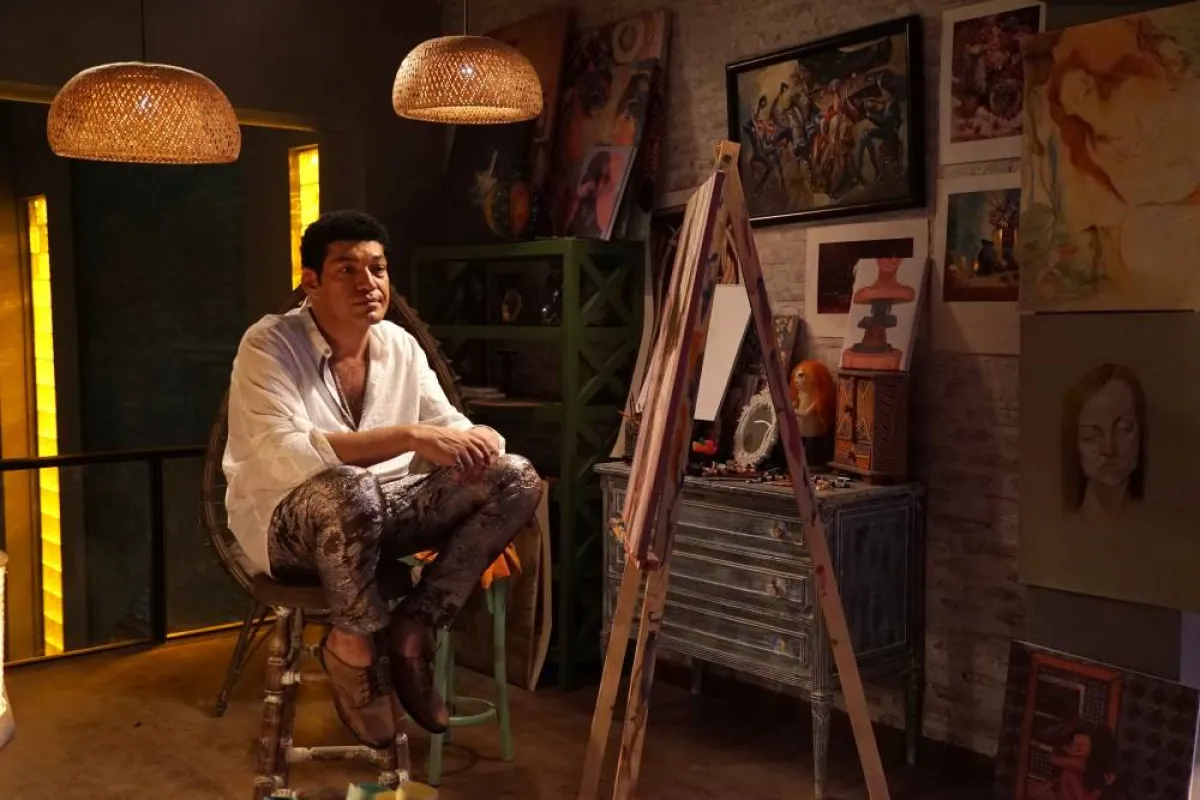  باسم سمرة في مسلسل منورة بأهلها - الصورة من المسؤول الإعلامي لمجموعة mbc 