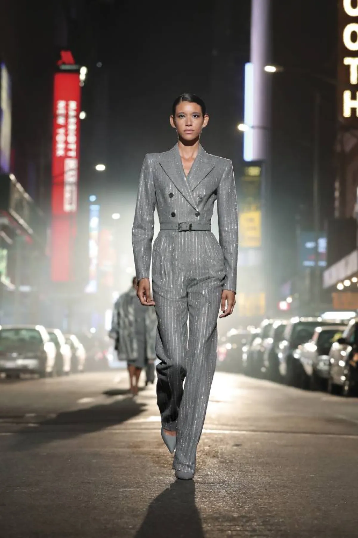 جمبسوت سواريه من مايكل كورس  Michael Kors  