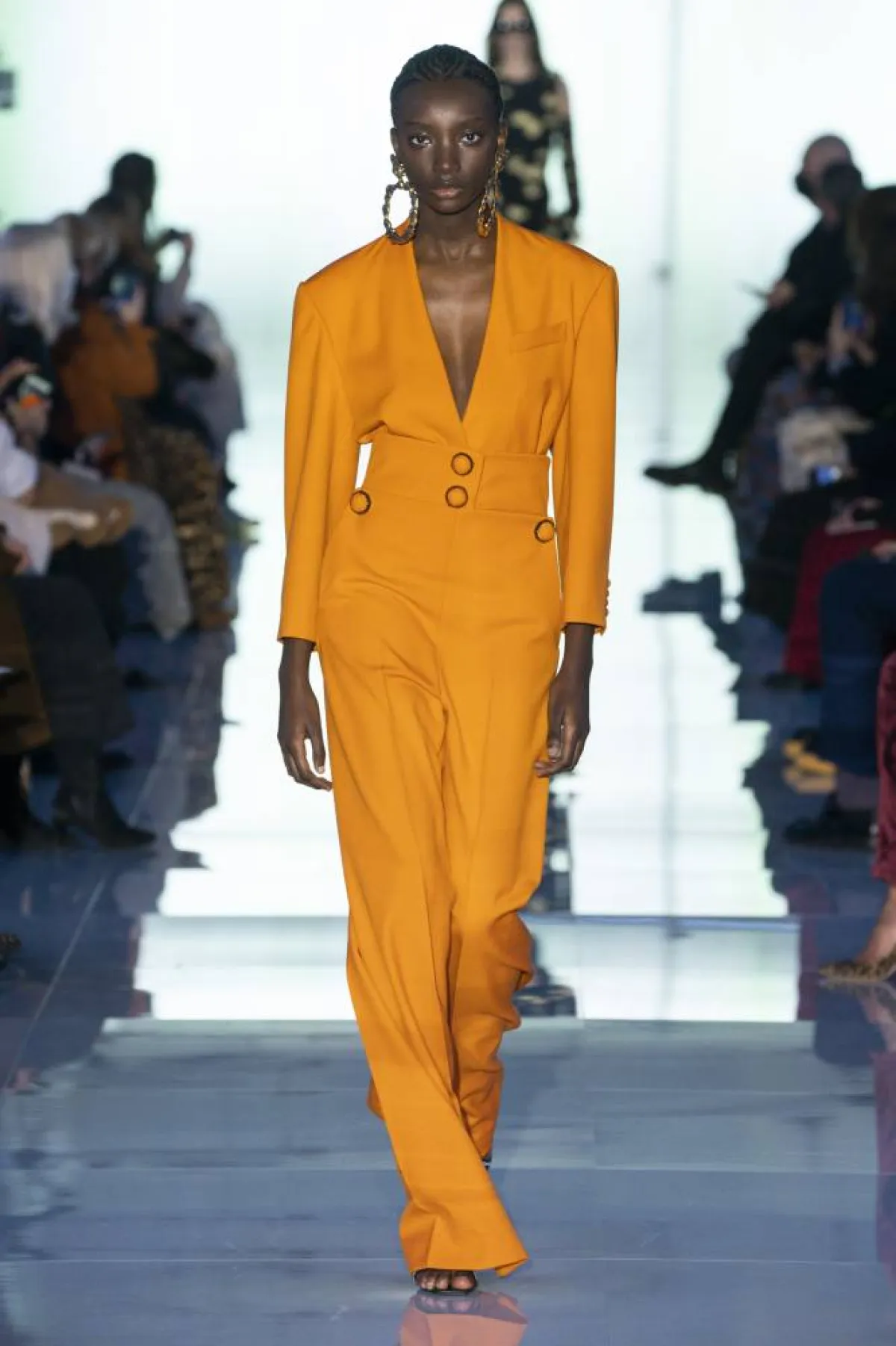 جمبسوت سواريه من ديل كور Del core  