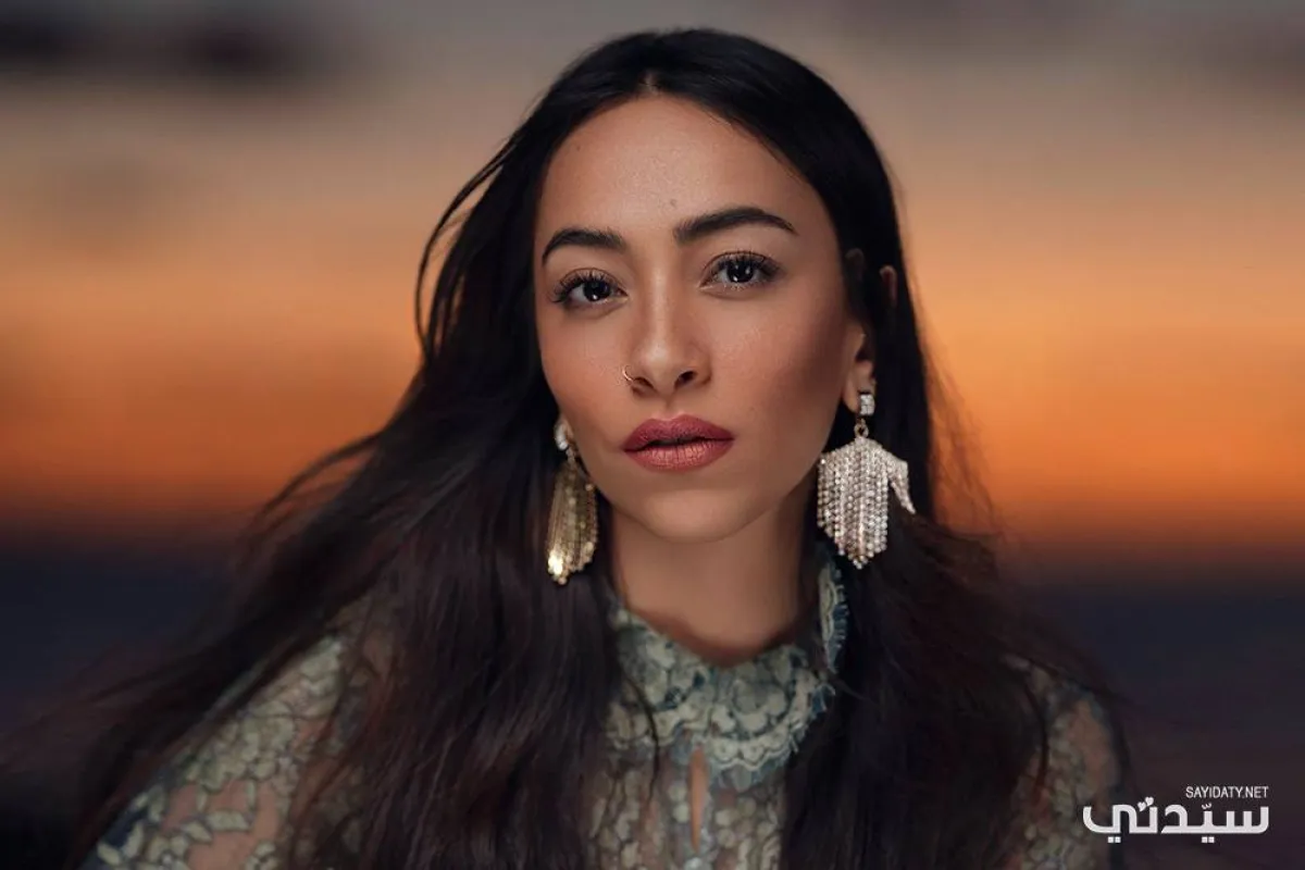 الفنانة السعودية سارة طيبة
