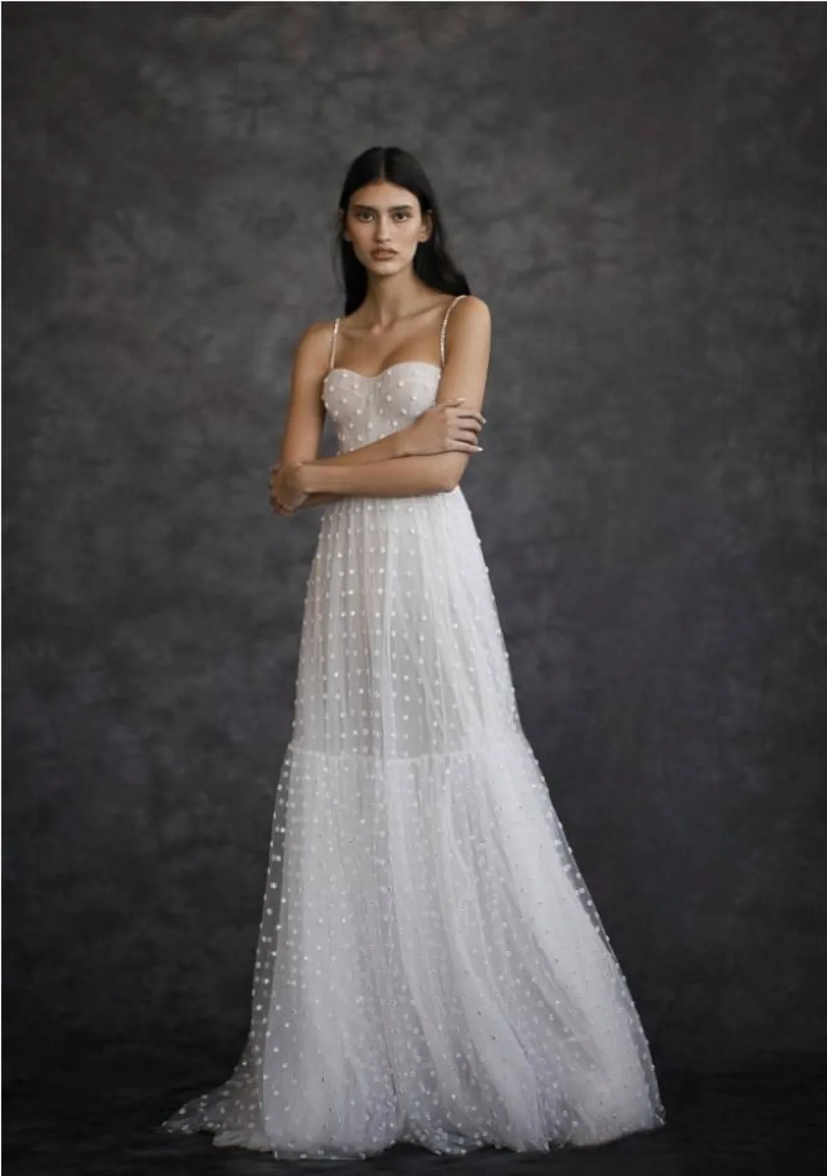 فساتين زفاف بتصميم ناعم  من دانا هارل ديزاين  Dana Harel Design