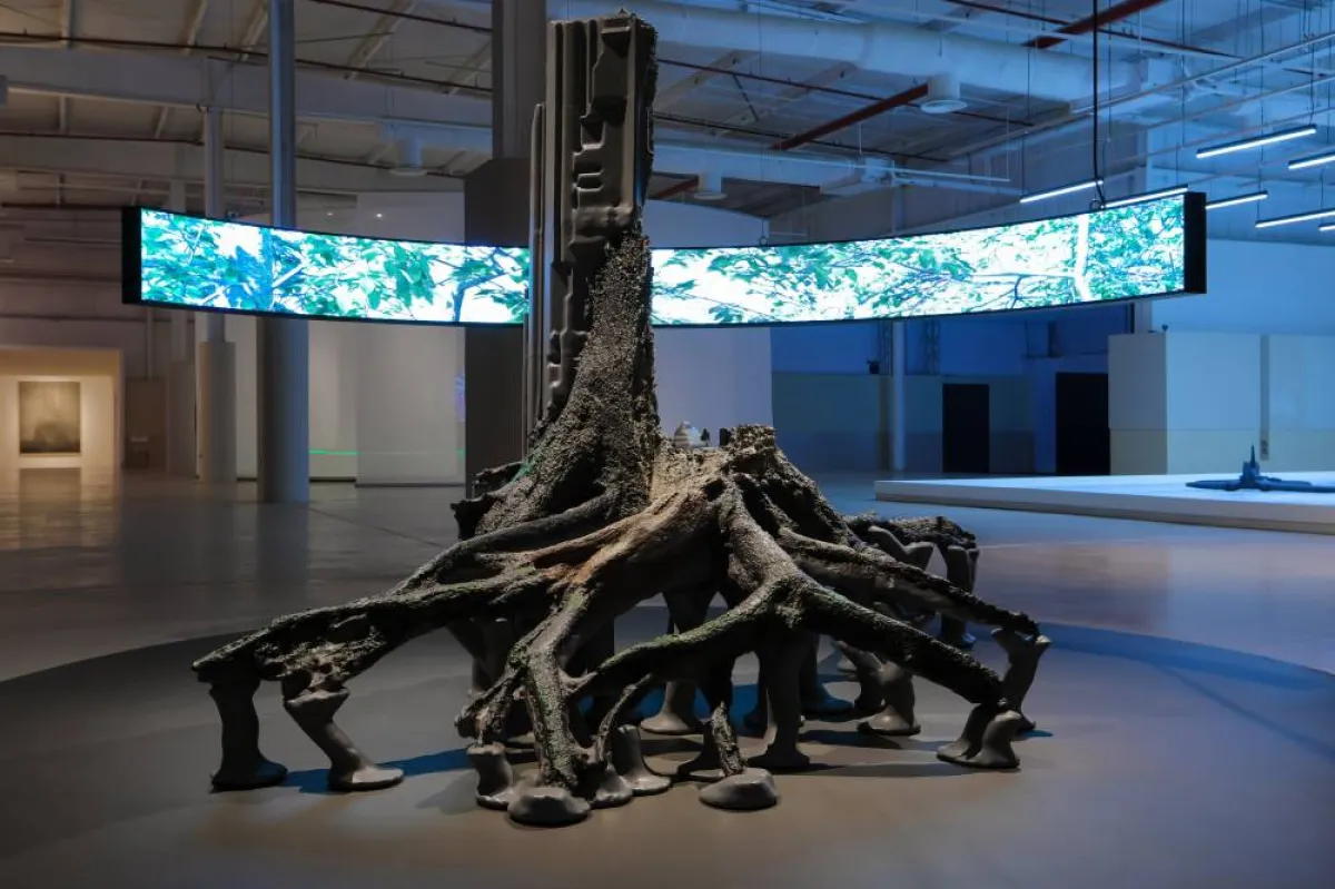 عمل فني بعنوان نبوءة رماد النباتات - الصورة من حساب بينالي الدرعية