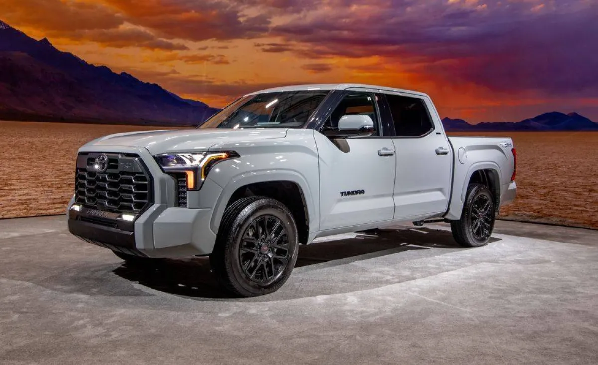 تويوتا تربح أكثر من 4.5 مليون ريال بعد بيعها لأول إنتاجين من تندرا 2022