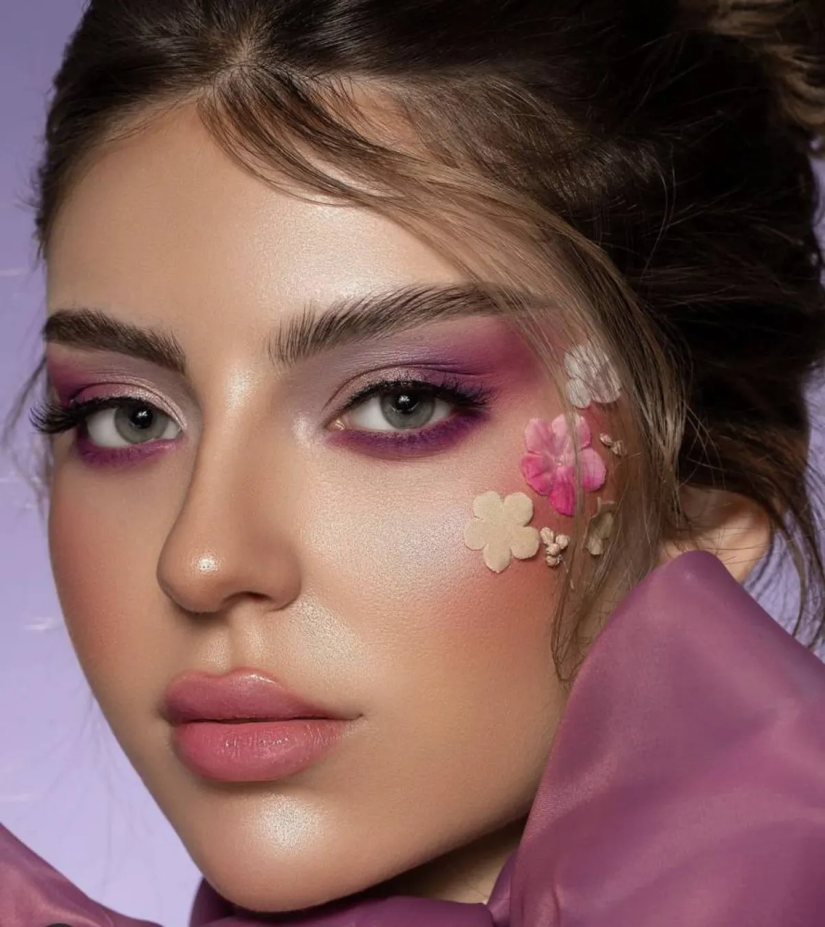 مكياج برسم للوجه