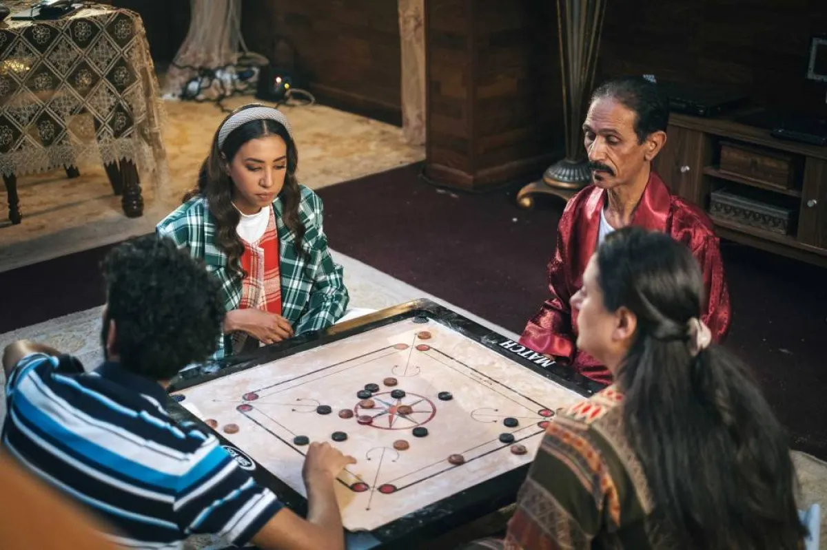 سمر ششة في  مسلسل جميل جداً - الصورة من المسؤول الإعلامي لمجموعة mbc